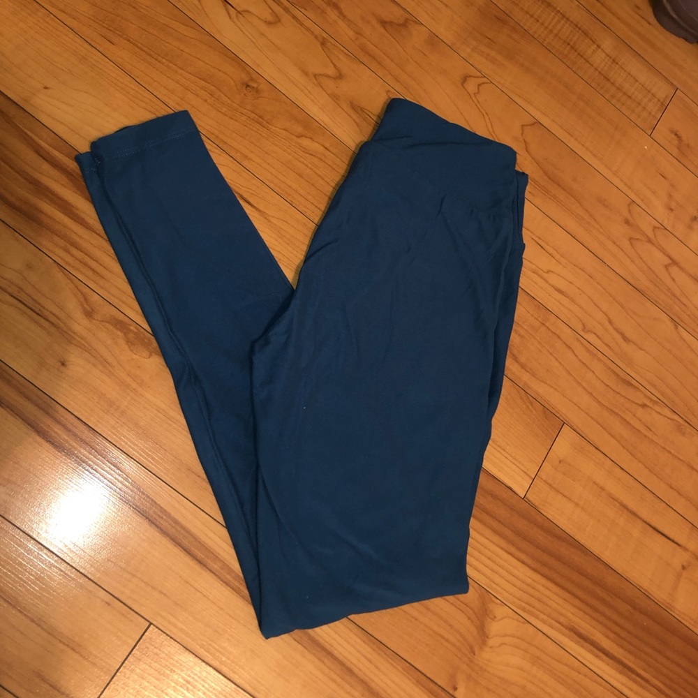 One Size Lula Roe leggings